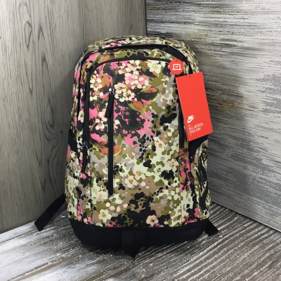 nike soleday backpack